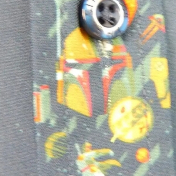 RSVLTS Star Wars Boba Fett Badge of Armor Shirt - Picture 4 of 5